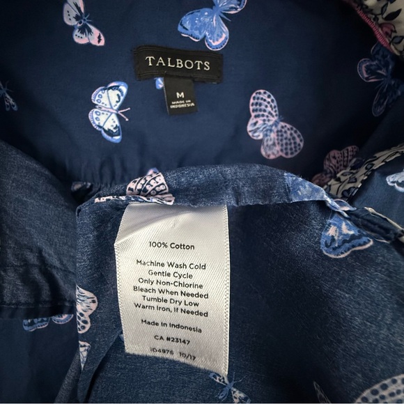 Talbots Shirt Women's Medium Long Sleeve Button Down Floral Butterfly Print Top‎ - Picture 7 of 10